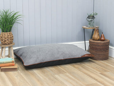 Beckley Orthopaedic Pillow Pet Bed - Anthracite / Cloudburst, Large
