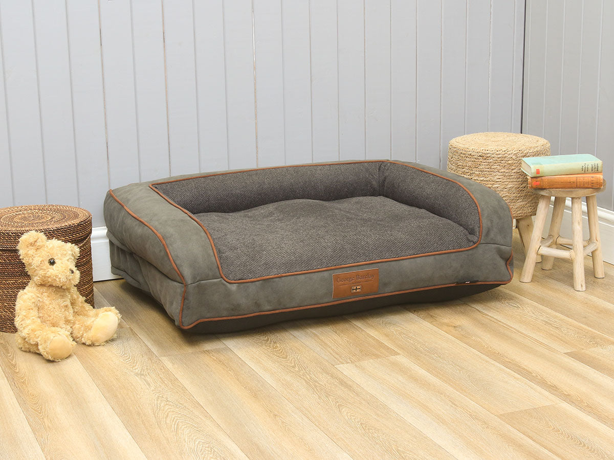 Holbury Dog Sofa Bed - Ironstone, Medium