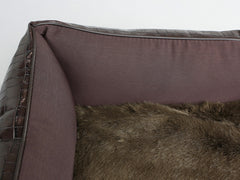 Holmsley Walled Dog Bed – Mahogany Brown, Small