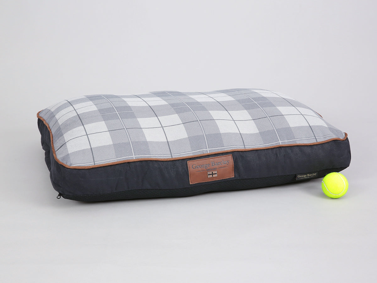 Heritage Dog Mattress - Stealth, Medium