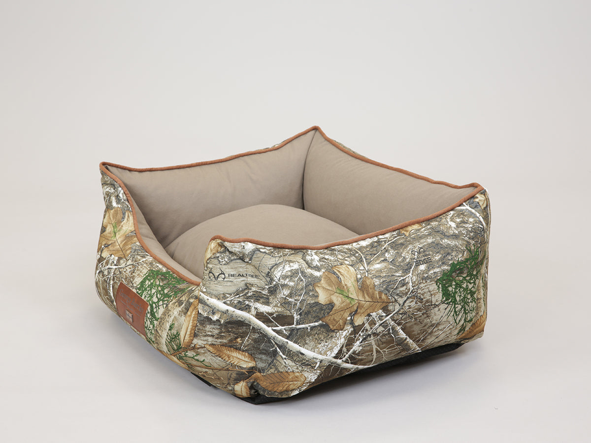 Oaklands Water-Resistant Orthopaedic Walled Dog Bed For Medium Dogs ...